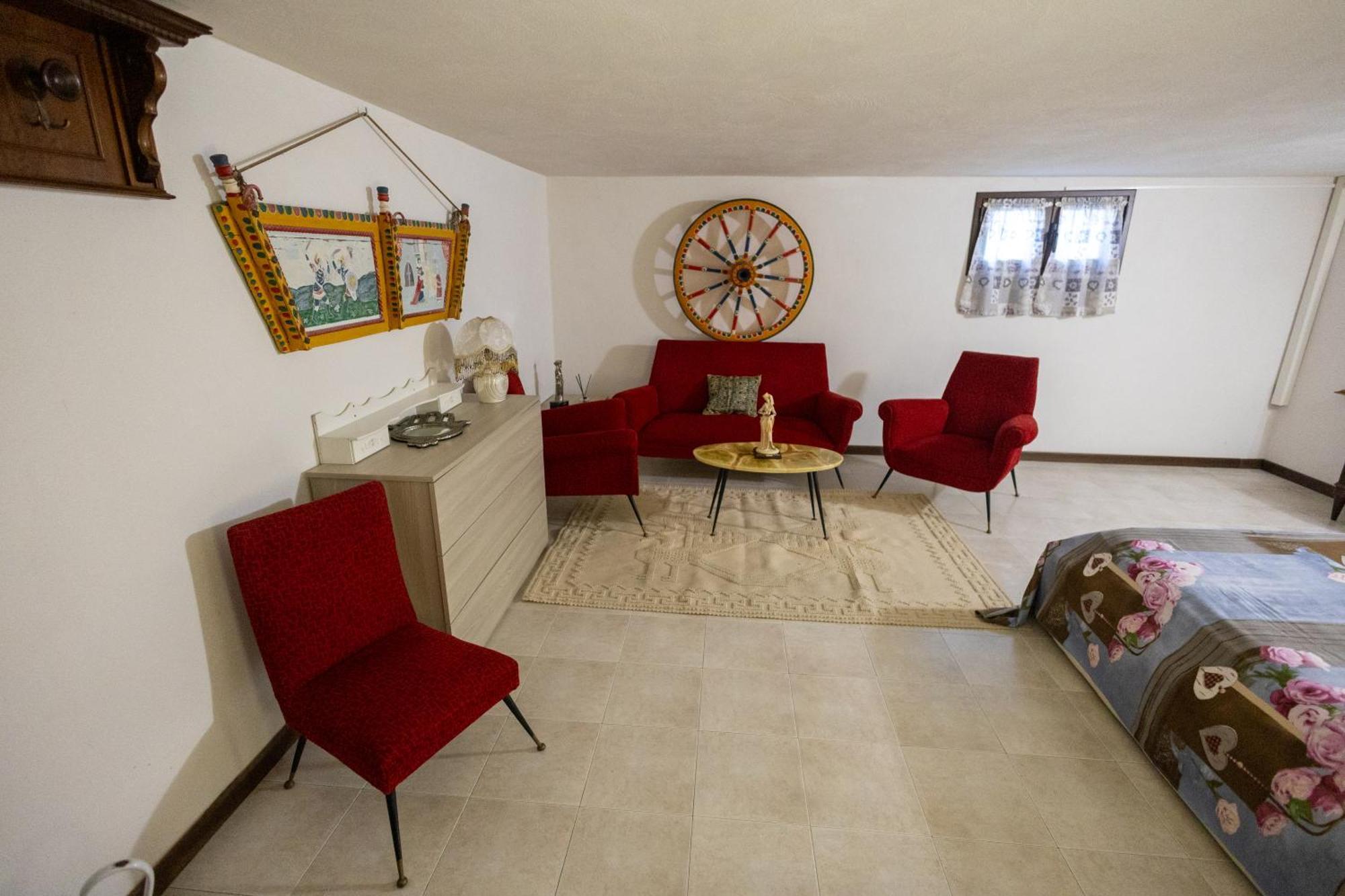 Casa Vacanza Caronia Valderice Esterno foto