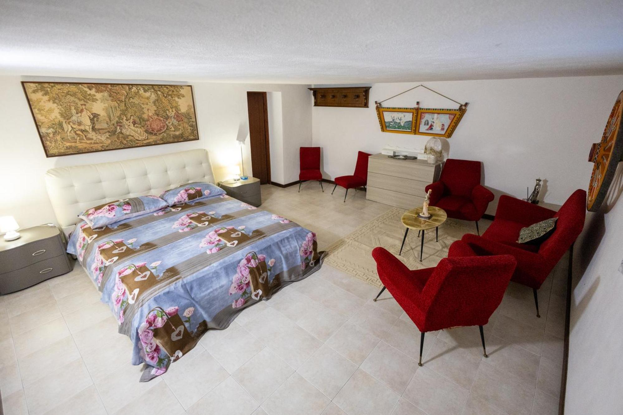 Casa Vacanza Caronia Valderice Esterno foto