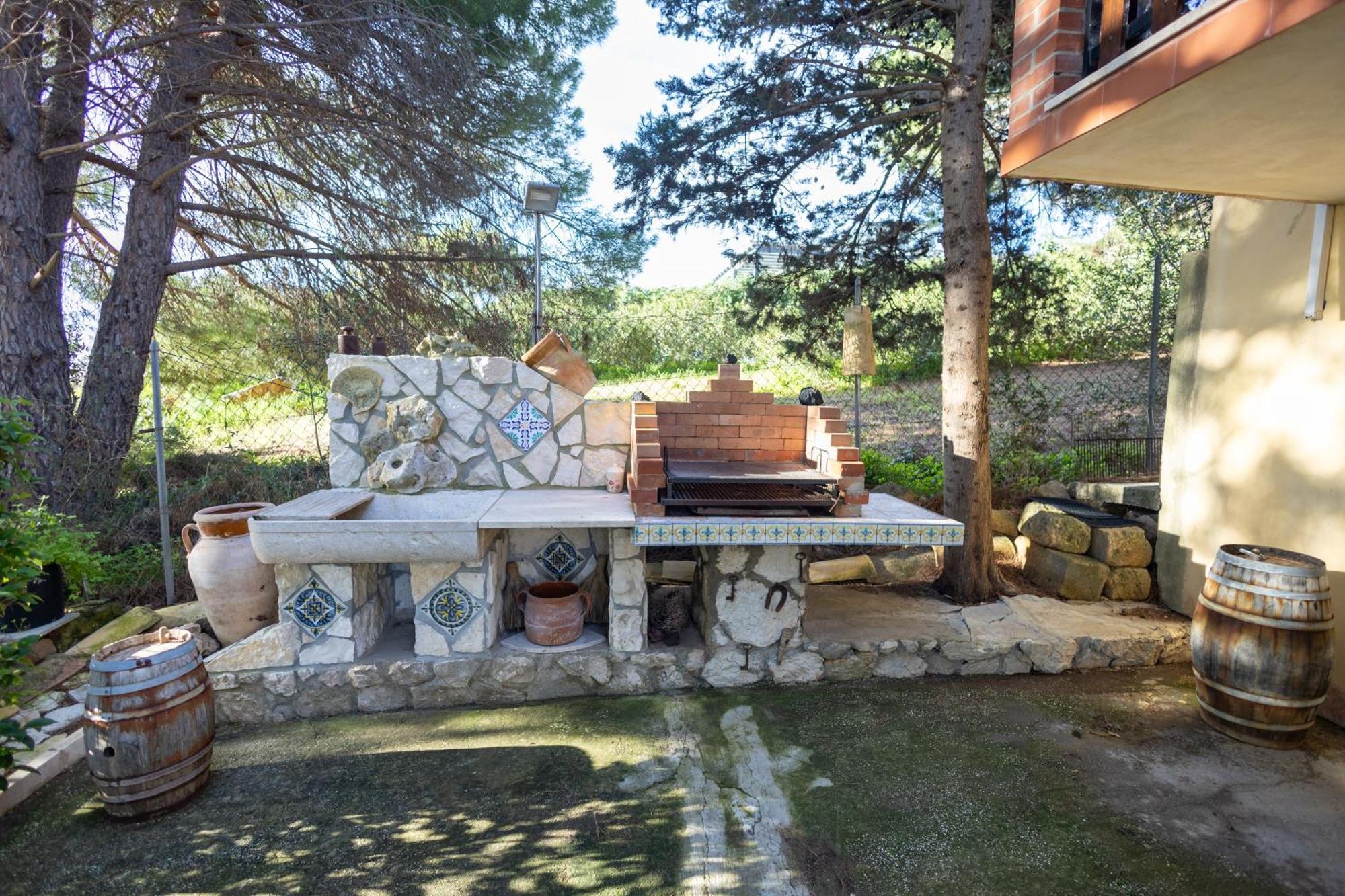 Casa Vacanza Caronia Valderice Esterno foto